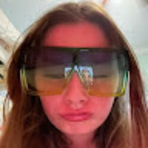 Meet your Posher, Hazel